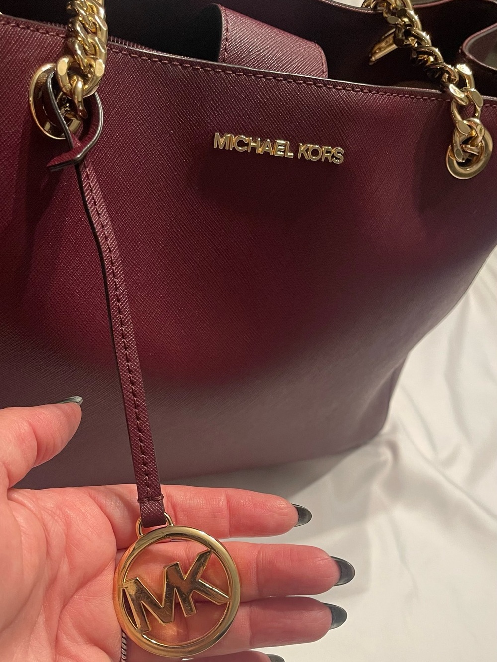 Michael Kors East West Susannah Leather Merlot Tote - Picture 6 of 10